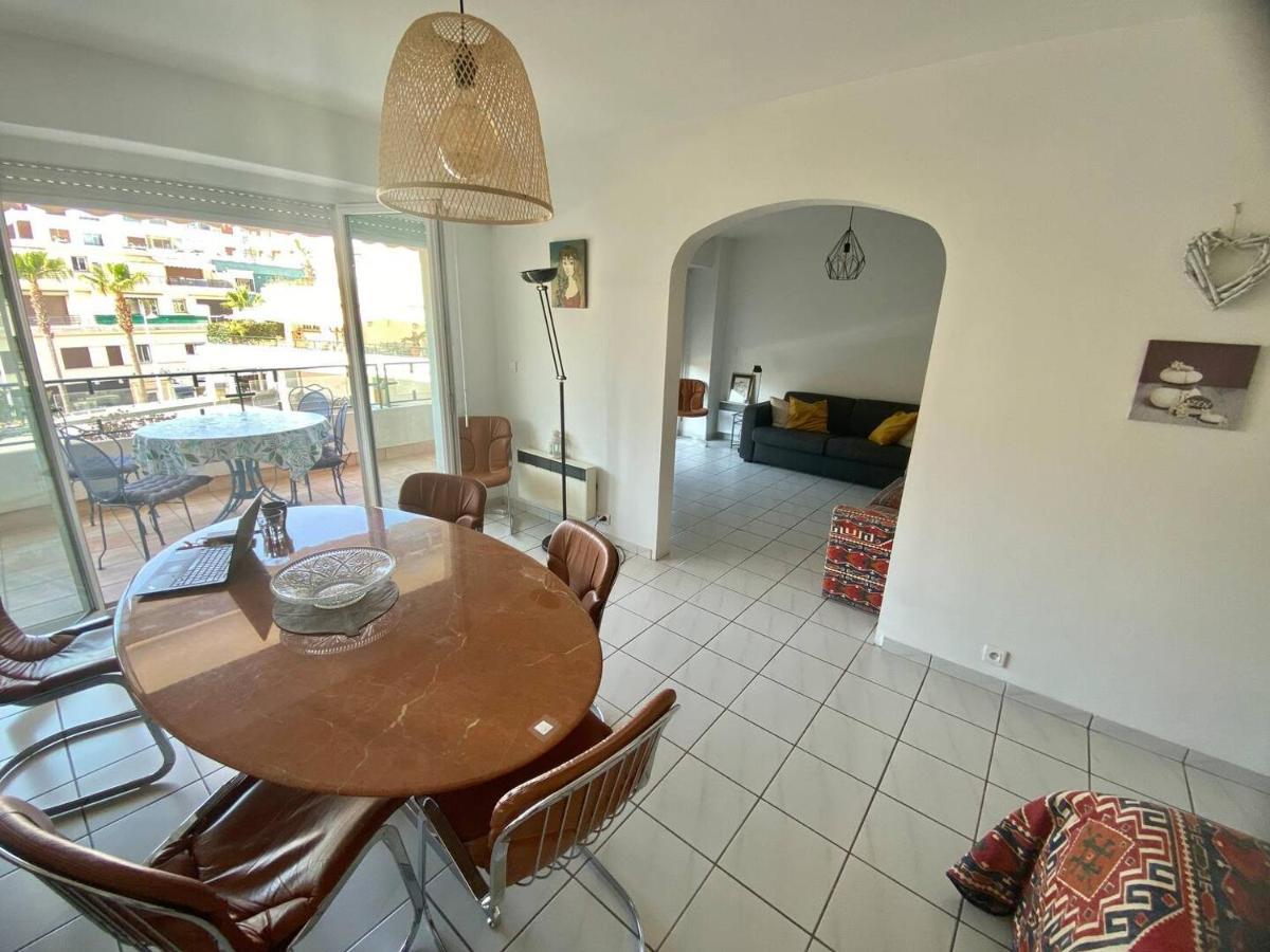 Flat in Juan Apartment Antibes Bagian luar foto